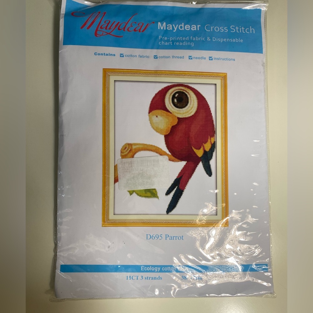 Maydear Cross Stitch D695 Big Eye Colorful Parrot‎